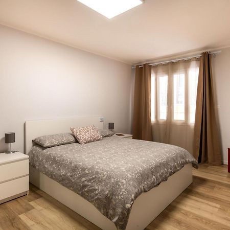 Villareale Flat - Palermo City Center Free Parking Buitenkant foto